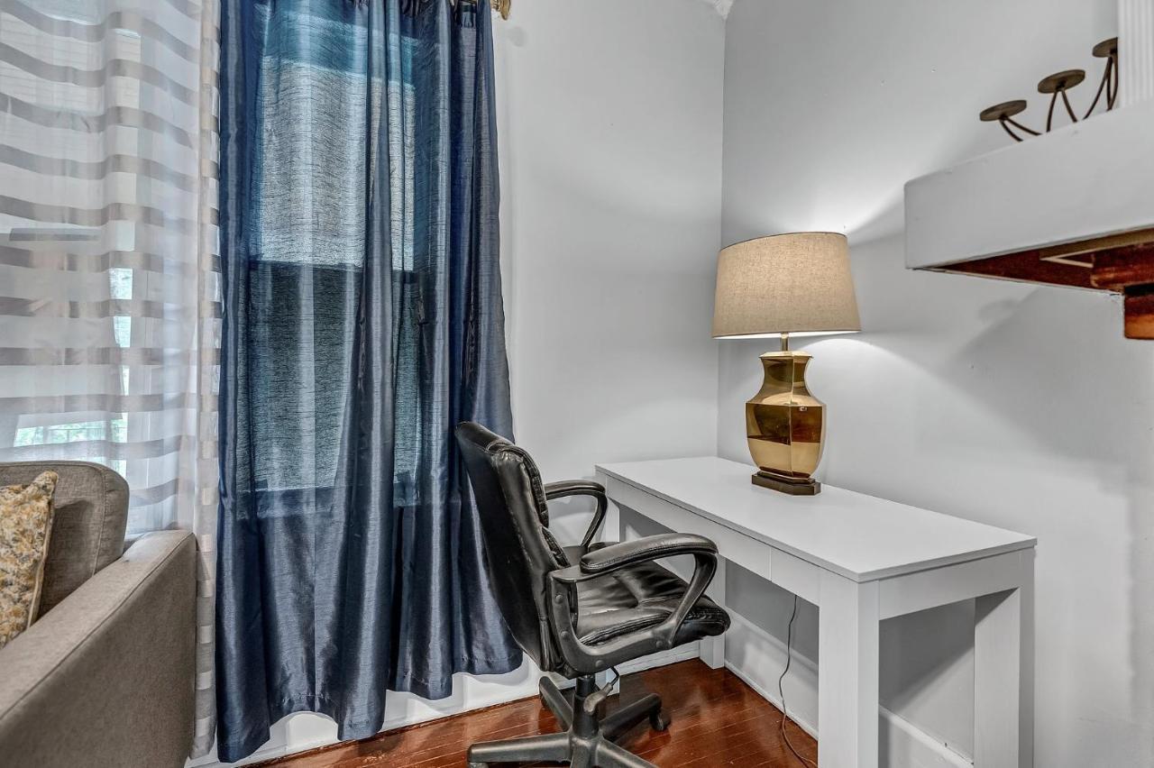 Villa Renovated Main Floor Large 3 Bed House Buffalo Exterior foto